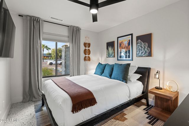 6429 E SHARON Drive, Scottsdale, AZ 85254