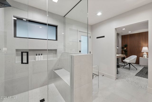 6429 E SHARON Drive, Scottsdale, AZ 85254