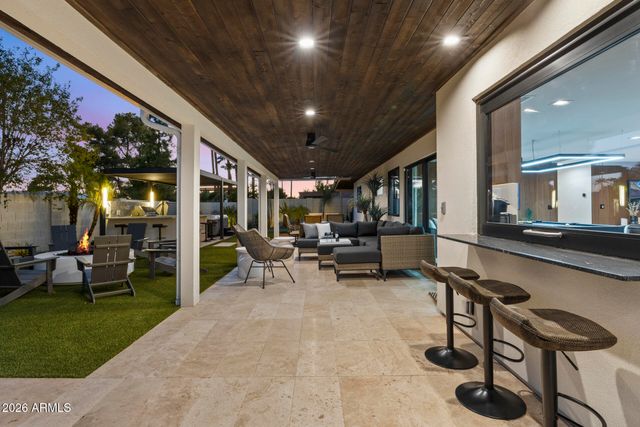 6429 E SHARON Drive, Scottsdale, AZ 85254