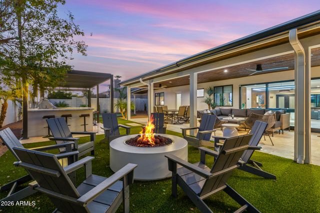 6429 E SHARON Drive, Scottsdale, AZ 85254