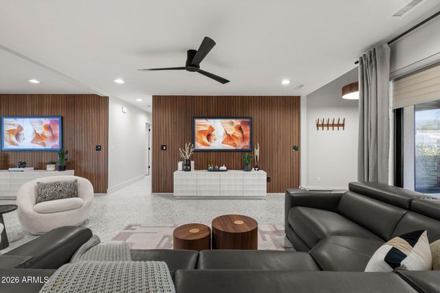 6429 E SHARON Drive, Scottsdale, AZ 85254
