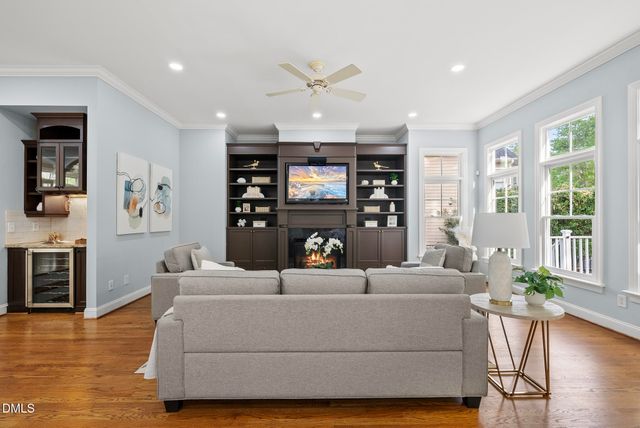 202 Maywood Way, Chapel Hill, NC 27516