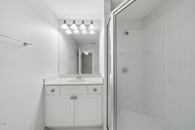 202 Maywood Way, Chapel Hill, NC 27516