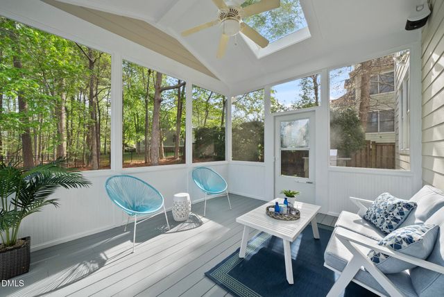 202 Maywood Way, Chapel Hill, NC 27516