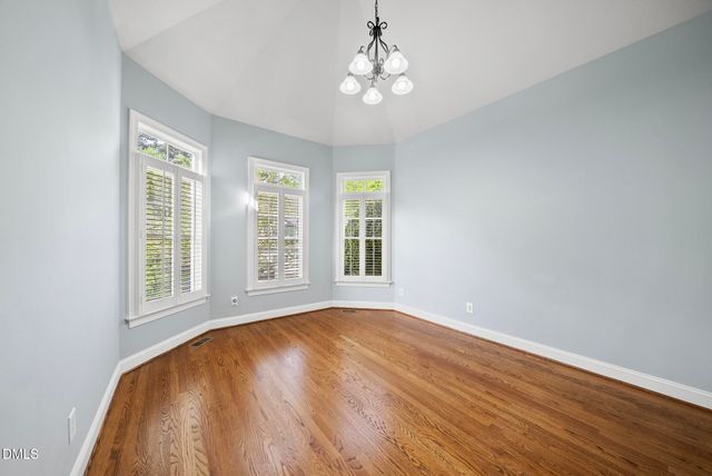 202 Maywood Way, Chapel Hill, NC 27516