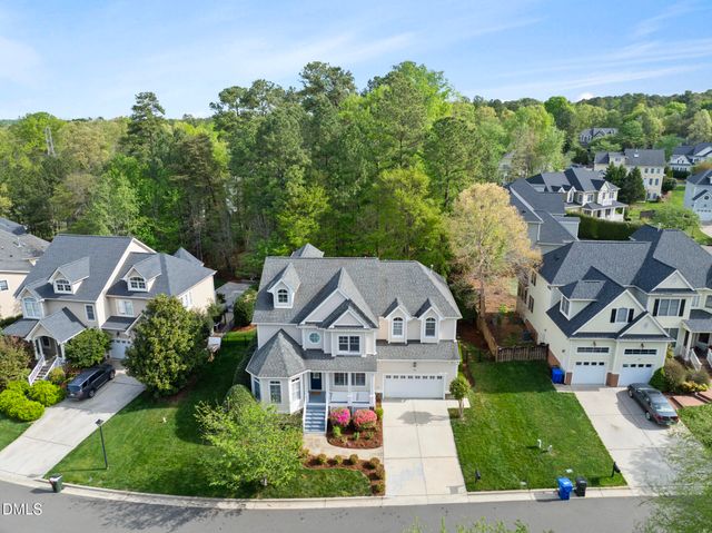 202 Maywood Way, Chapel Hill, NC 27516