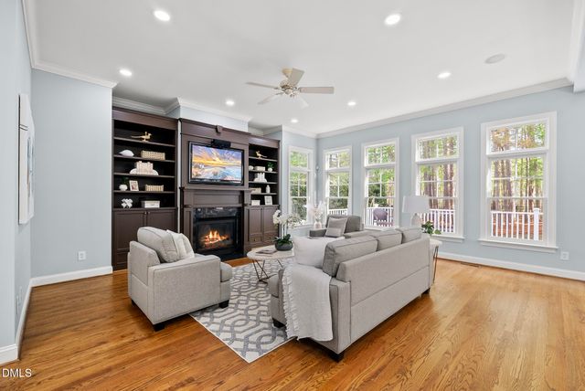 202 Maywood Way, Chapel Hill, NC 27516