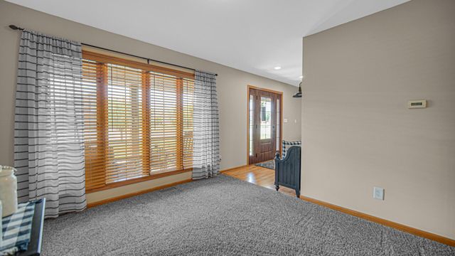 628 Fawn Circle, Lowell, IN 46356