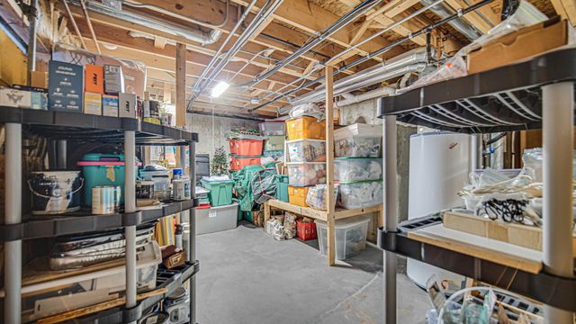 628 Fawn Circle, Lowell, IN 46356