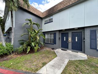 4815 NW 9th Dr 4815, Plantation, FL 33317