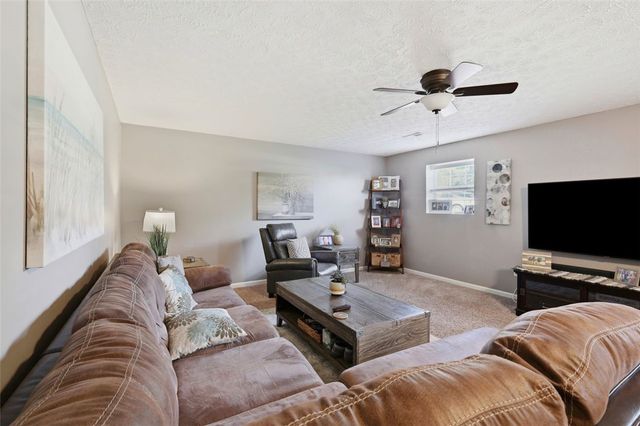 596 Terrace Creek Court, Clearcreek Twp, OH 45036