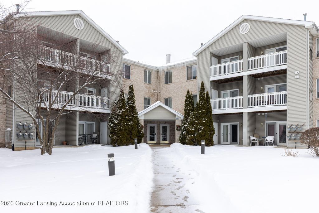 338 W Saginaw Street 46, East Lansing, MI 48823