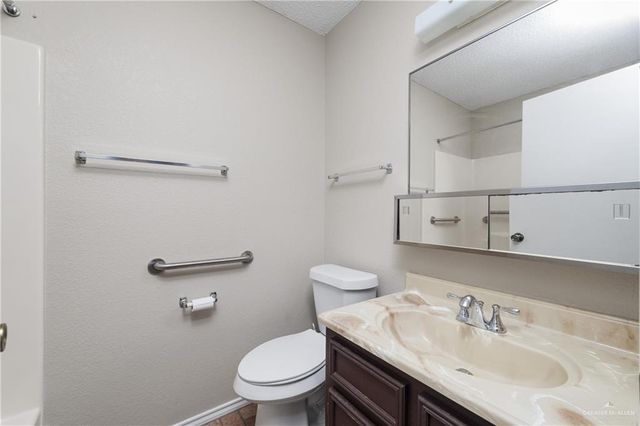 1500 S Evergreen Avenue 90, Mission, TX 78572