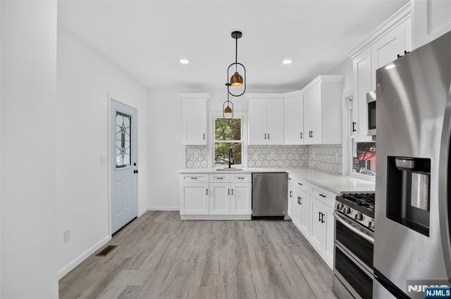 33 Race Street, Bloomfield, NJ 07003