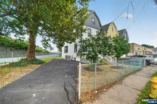 33 Race Street, Bloomfield, NJ 07003
