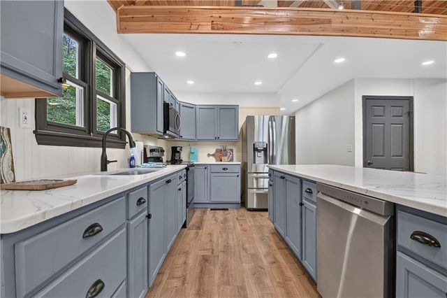 2 Watson Gap Road, Mineral Bluff, GA 30559