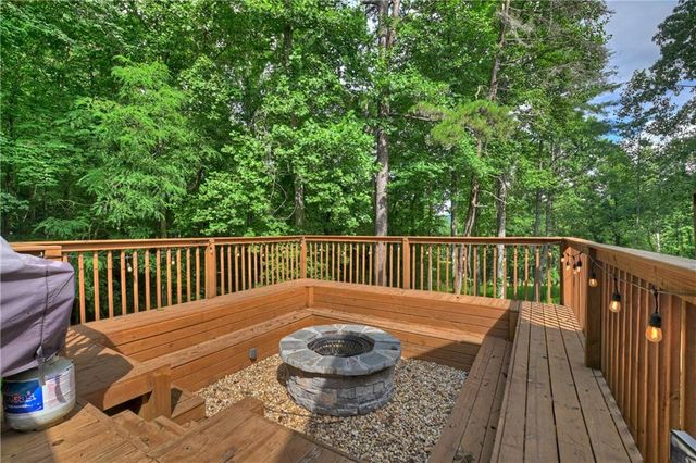 2 Watson Gap Road, Mineral Bluff, GA 30559