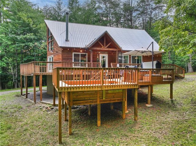 2 Watson Gap Road, Mineral Bluff, GA 30559