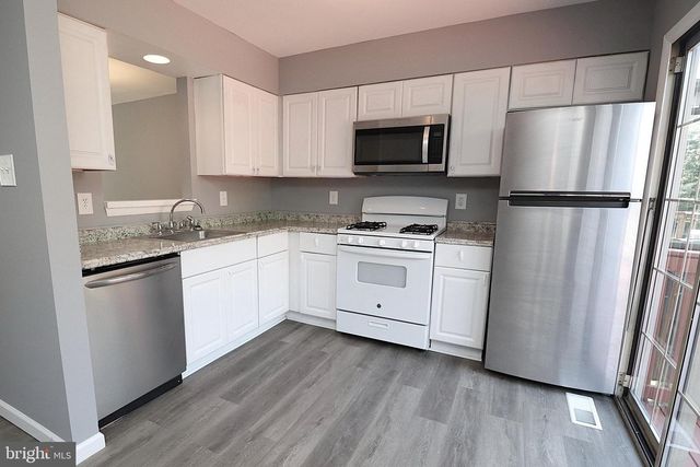 18365 HONEYLOCUST CIR, Gaithersburg, MD 20879
