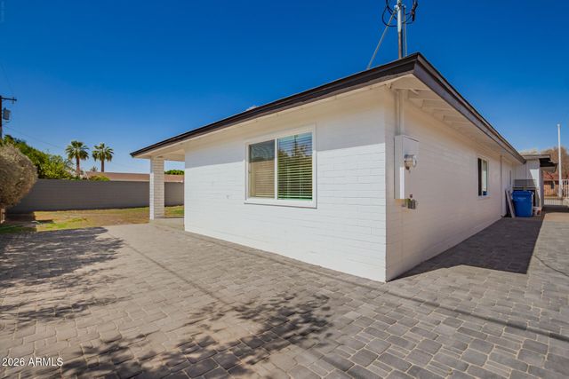 829 E DESERT PARK Lane, Phoenix, AZ 85020