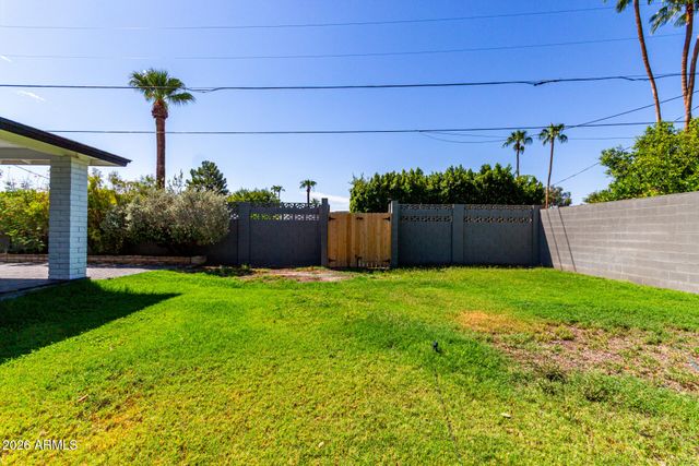 829 E DESERT PARK Lane, Phoenix, AZ 85020