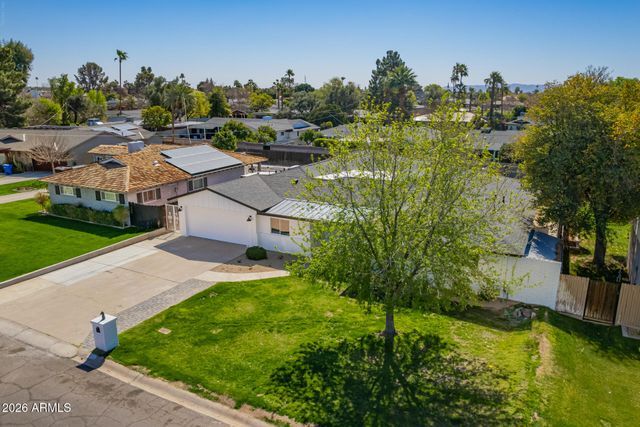 829 E DESERT PARK Lane, Phoenix, AZ 85020