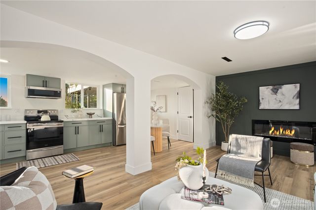 708 Waverly Avenue, Everett, WA 98201