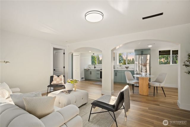 708 Waverly Avenue, Everett, WA 98201