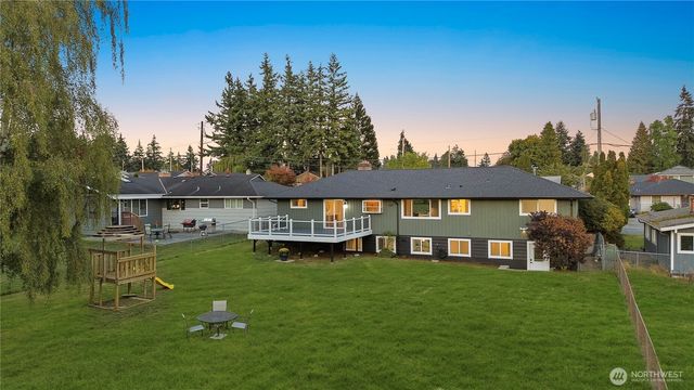 708 Waverly Avenue, Everett, WA 98201