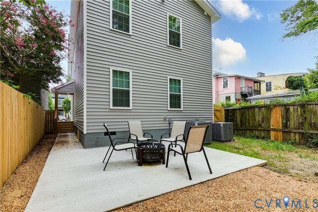1212 Oakwood Ave, Richmond, VA 23223