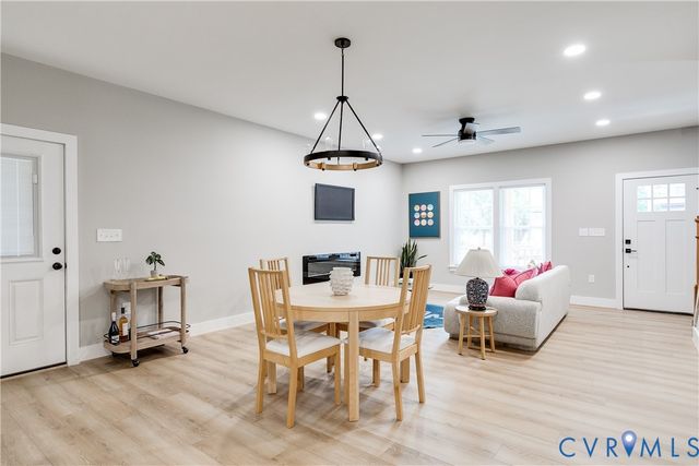 1212 Oakwood Ave, Richmond, VA 23223
