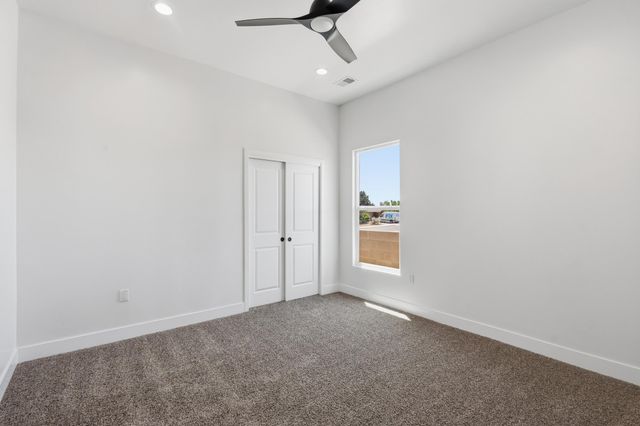 1537 Tulip Road SE, Rio Rancho, NM 87124