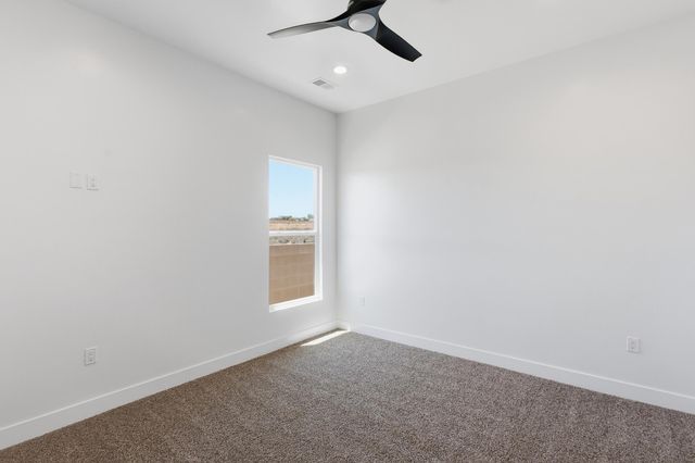 1537 Tulip Road SE, Rio Rancho, NM 87124
