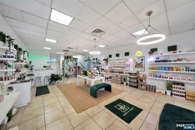 824 Broad Avenue 2, Ridgefield, NJ 07657
