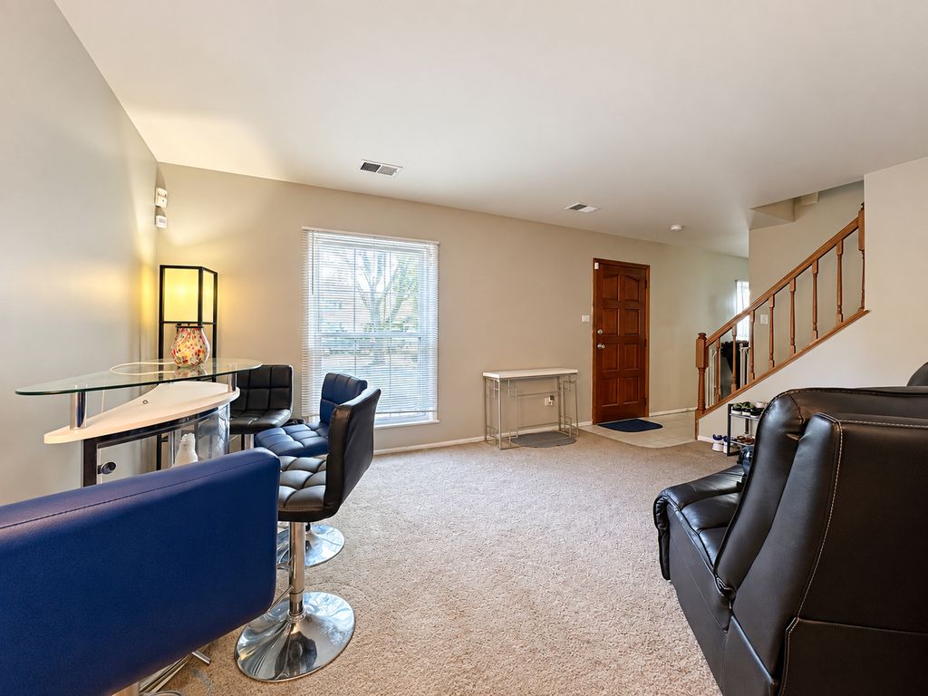 950 PURDUE Lane, Matteson, IL 60443 — photo 3