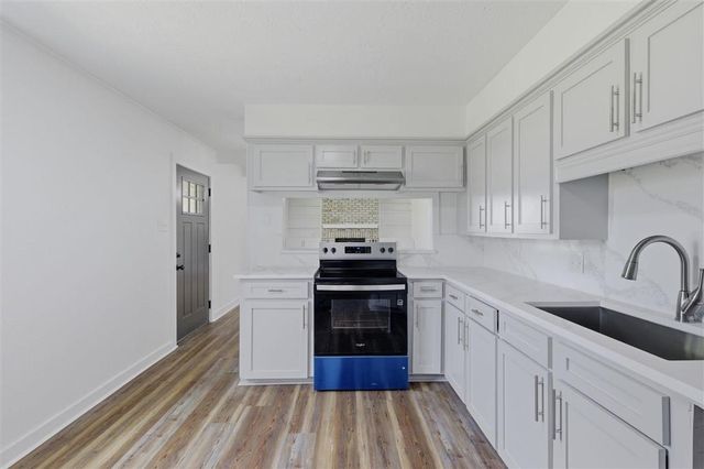708 Alabama St, Sulphur, LA 70663