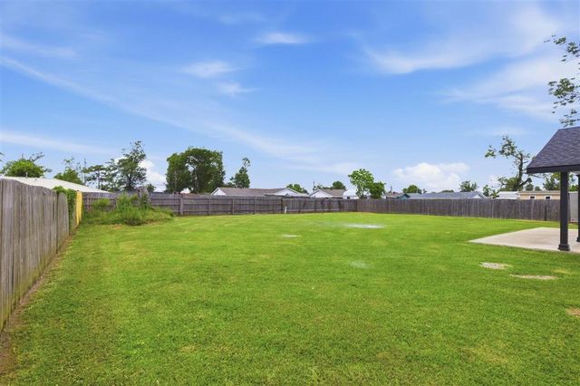 708 Alabama St, Sulphur, LA 70663
