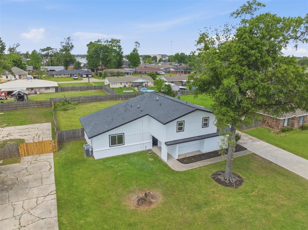 708 Alabama St, Sulphur, LA 70663
