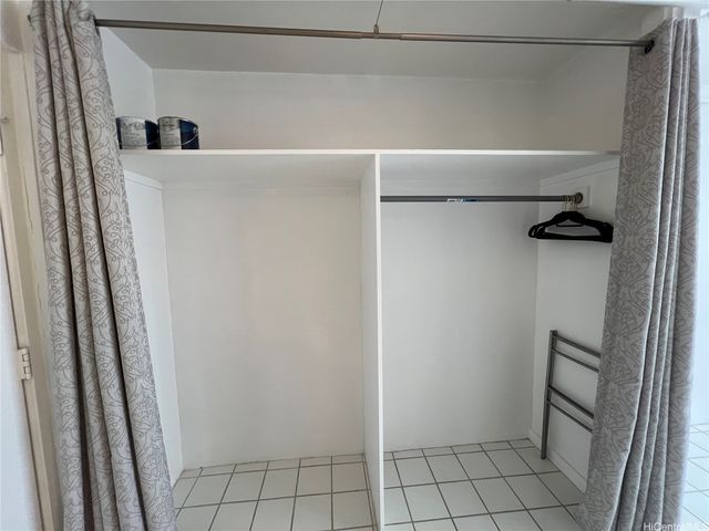 1650 Kanunu Street 514, Honolulu, HI 96814