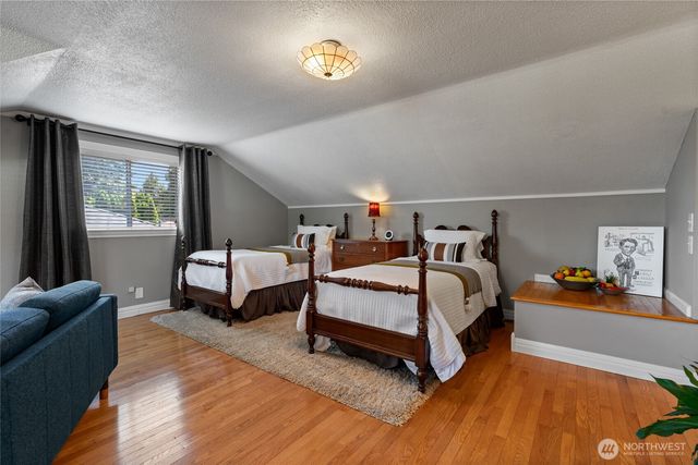 4025 Brouse Boulevard W, University Place, WA 98466