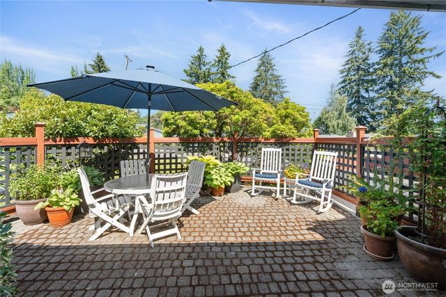 4025 Brouse Boulevard W, University Place, WA 98466