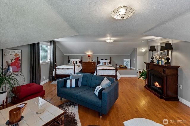 4025 Brouse Boulevard W, University Place, WA 98466