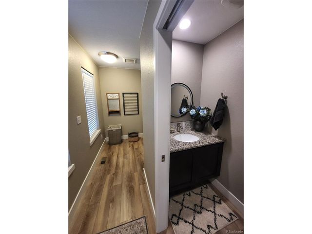 15533 W Vassar Ave, Lakewood, CO 80228