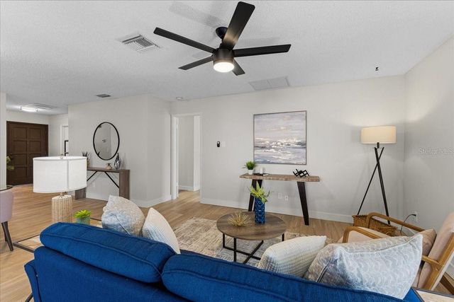 8810 41ST STREET N, Pinellas Park, FL 33782