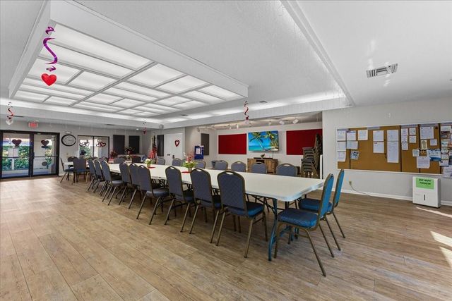 8810 41ST STREET N, Pinellas Park, FL 33782