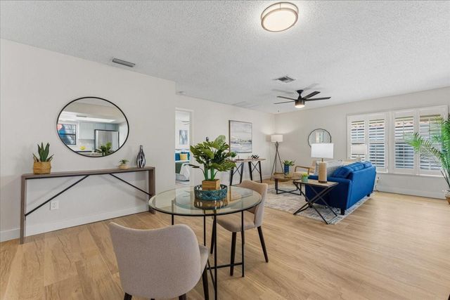 8810 41ST STREET N, Pinellas Park, FL 33782