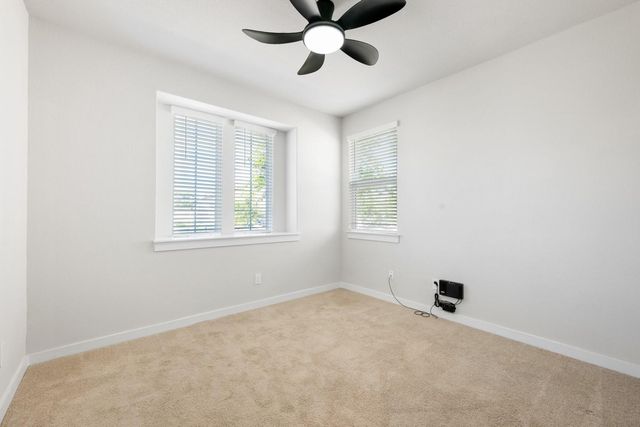 300 Hortus DR, Kyle, TX 78640