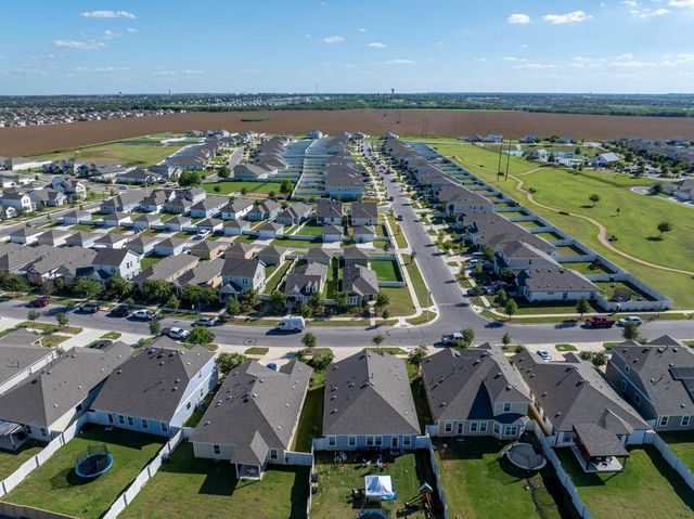 300 Hortus DR, Kyle, TX 78640