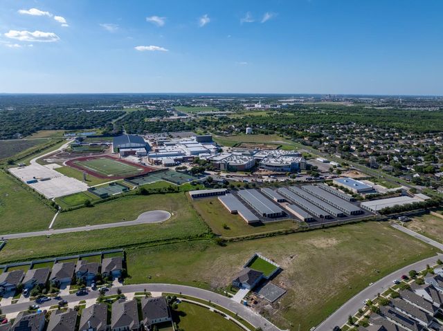 300 Hortus DR, Kyle, TX 78640