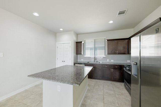 300 Hortus DR, Kyle, TX 78640